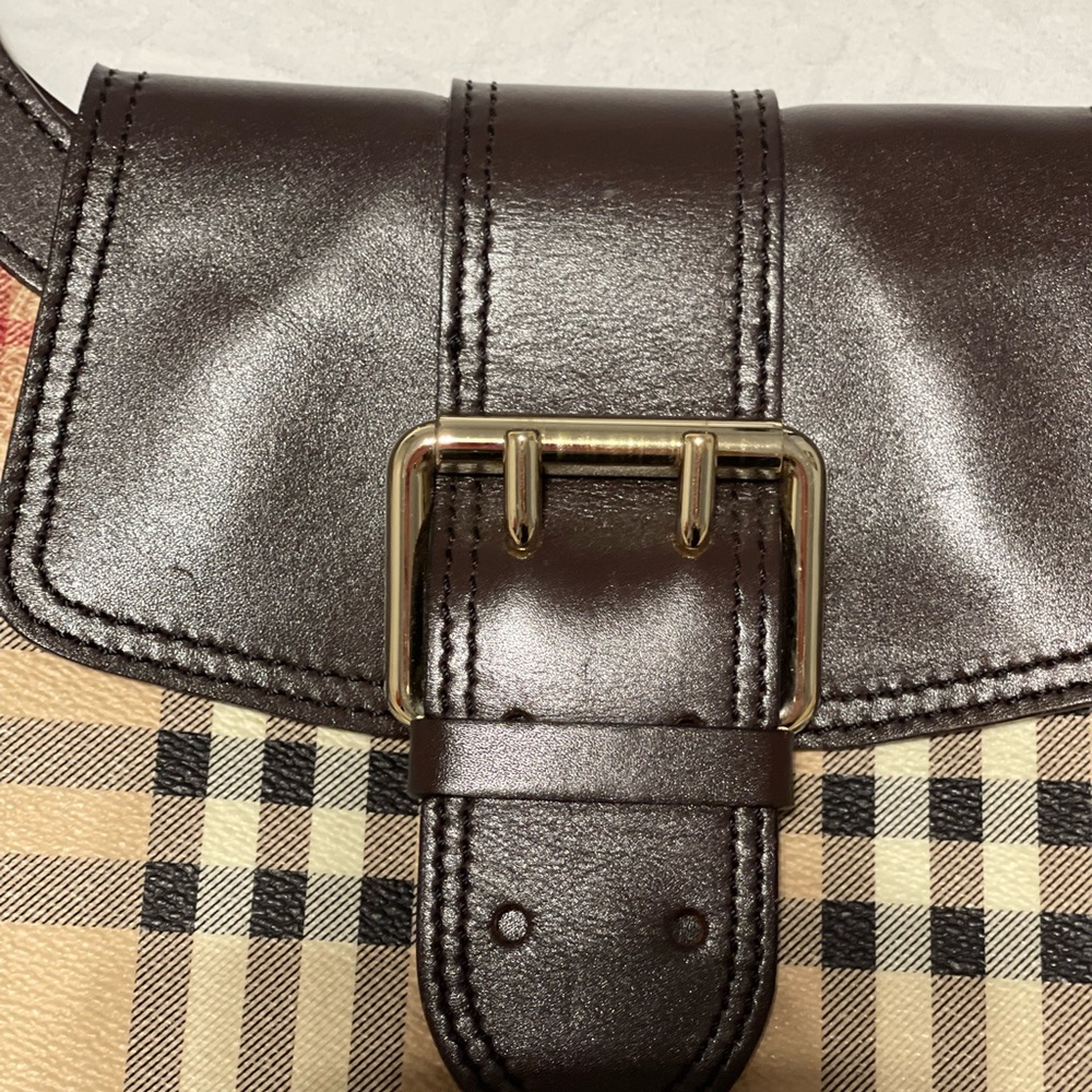 Authentic Burberry Handbag - Picture 2 of 11